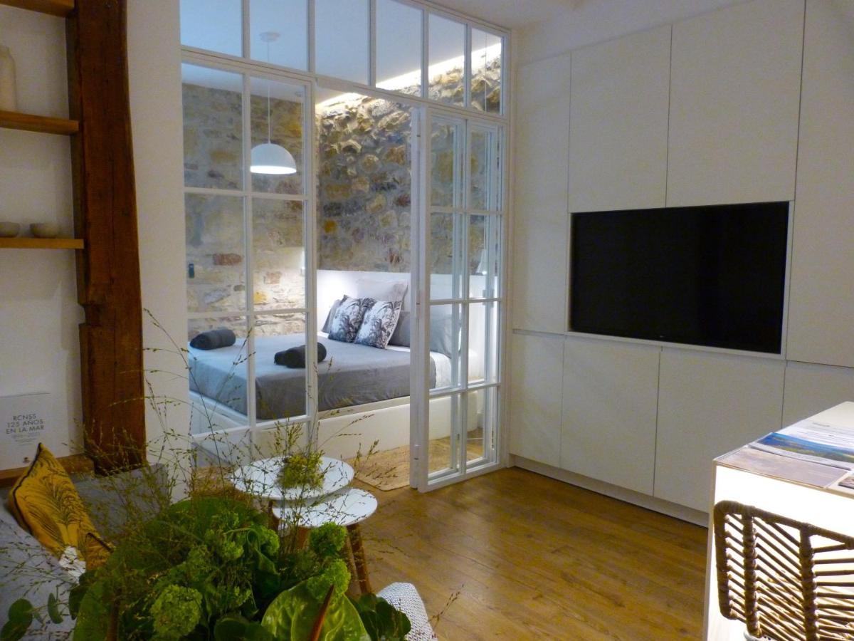 Chic Gran Via, Nuevo Apartamento De Diseno En Gros By Chicdonosti San Sebastian Exterior photo